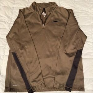 Nike Olive Green Therma-FIT Sz. L Quarter Zip Pullover
